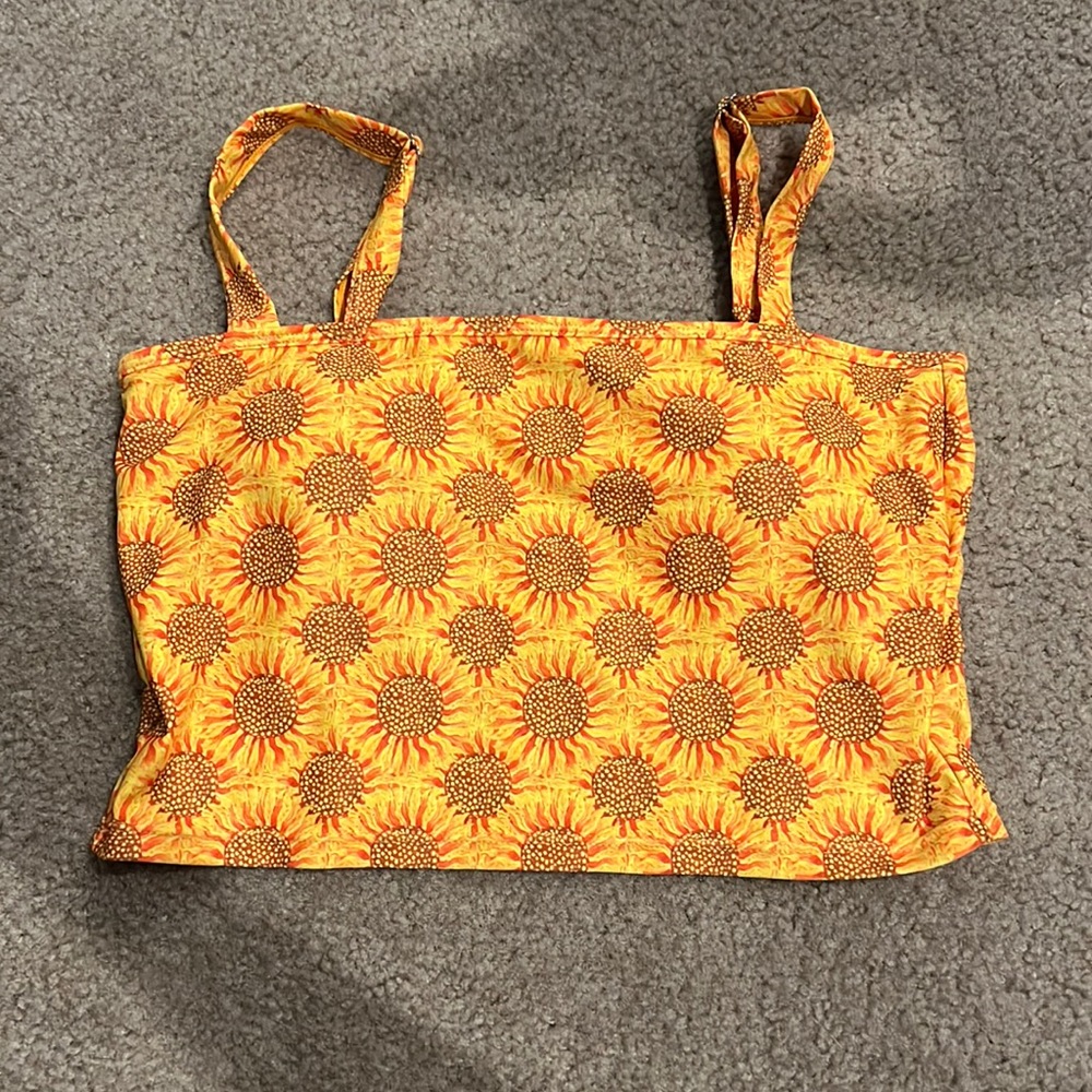 Sunflower Latter-back top